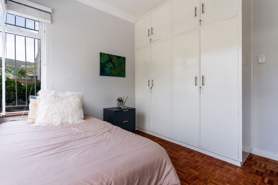 2 Bedroom Property for Sale in Gardens Western Cape